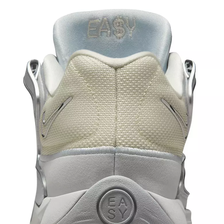 Nike KD18 Basketball Shoes