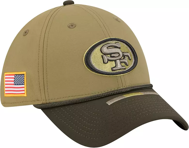New Era Adult San Francisco 49ers Dark Moss Salute To Service 2025 39Thirty Stretch Fit Hat
