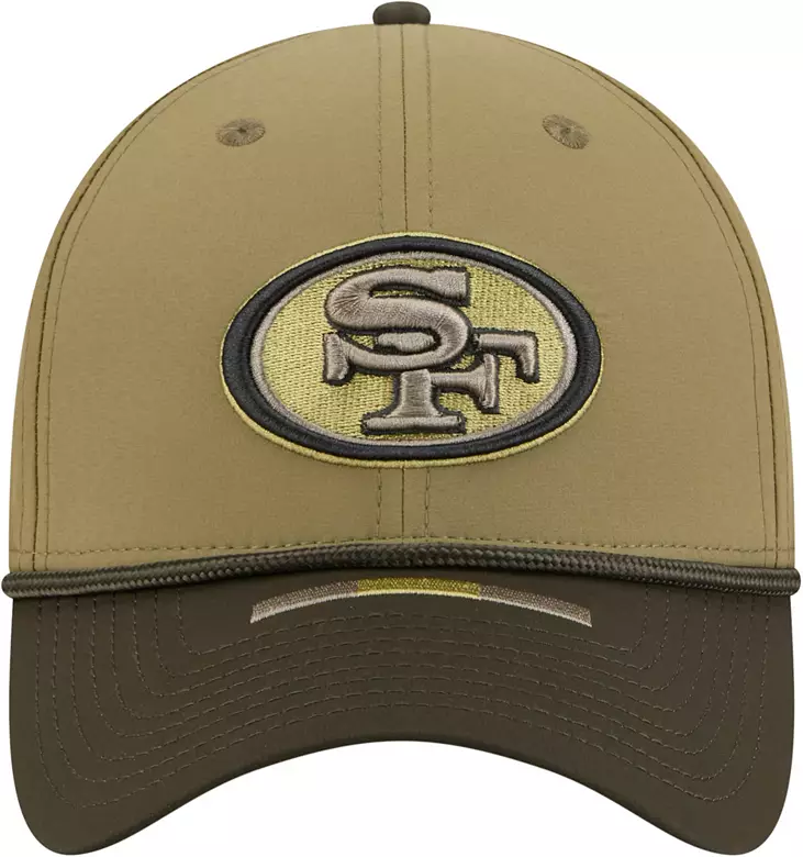 New Era Adult San Francisco 49ers Dark Moss Salute To Service 2025 39Thirty Stretch Fit Hat